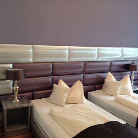 Hotel Am Wehrhahn Ντίσελντορφ Εξωτερικό φωτογραφία
